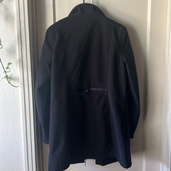 Weatherproof Rain Jacket - Picture 2 of 3